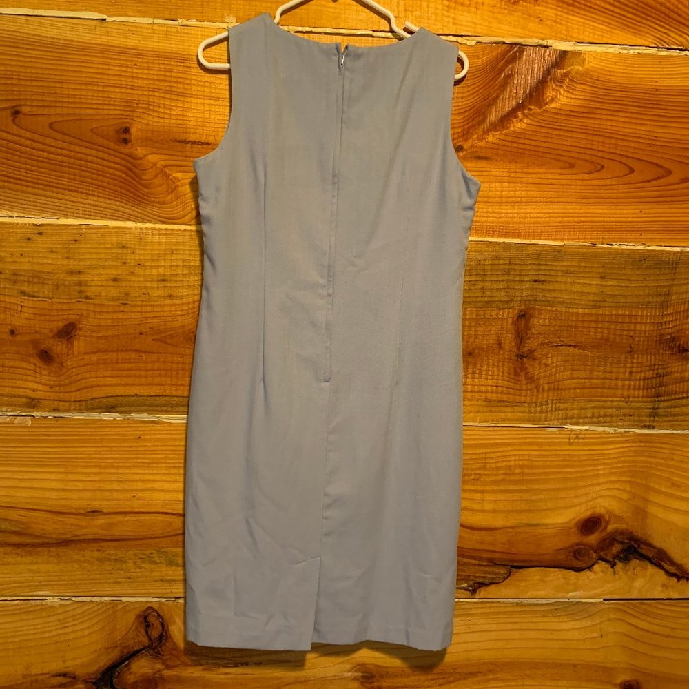 Dress - Picture 2 of 4